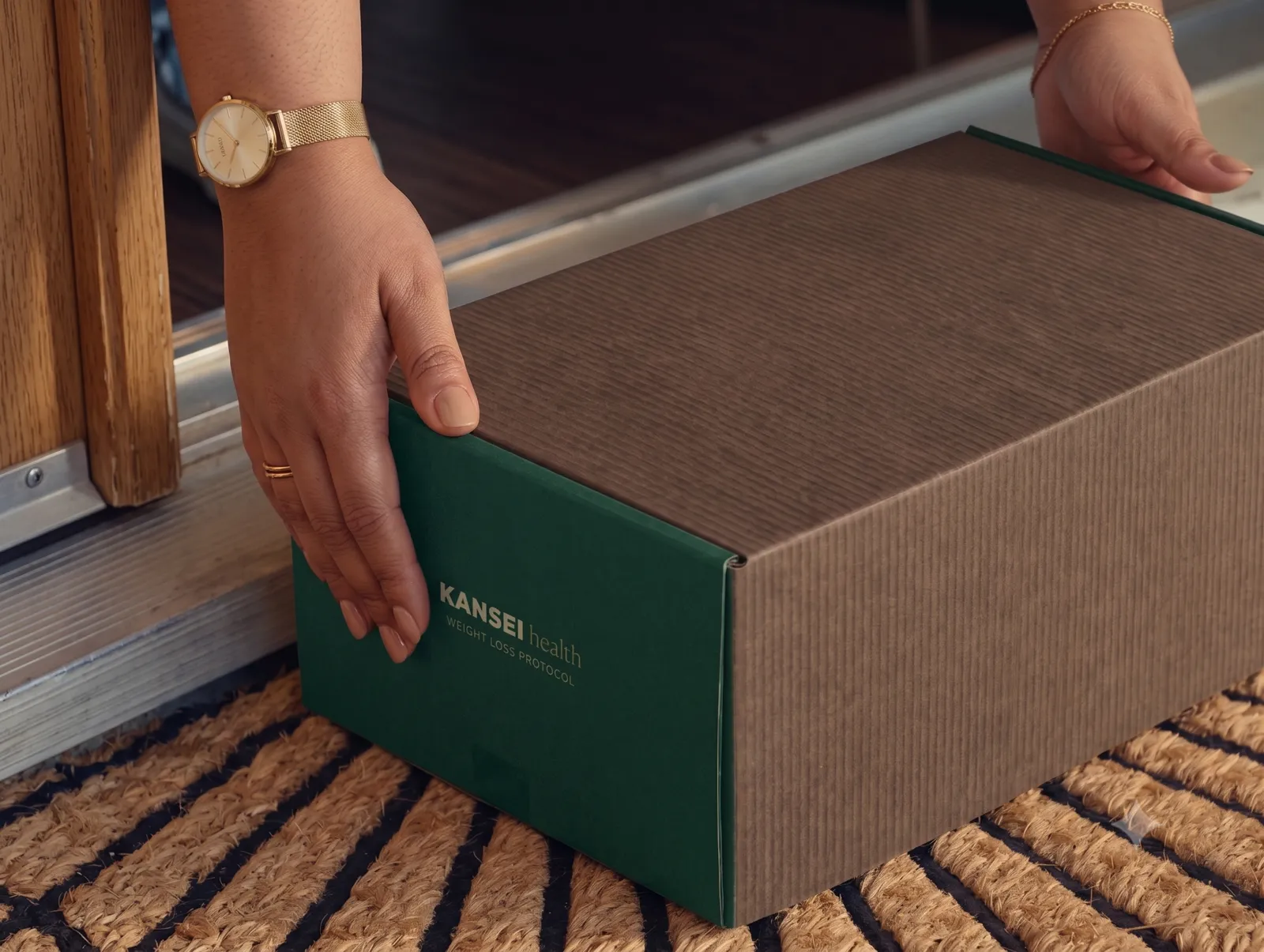 A Kansei treatment delivered discreetly to a doorstep